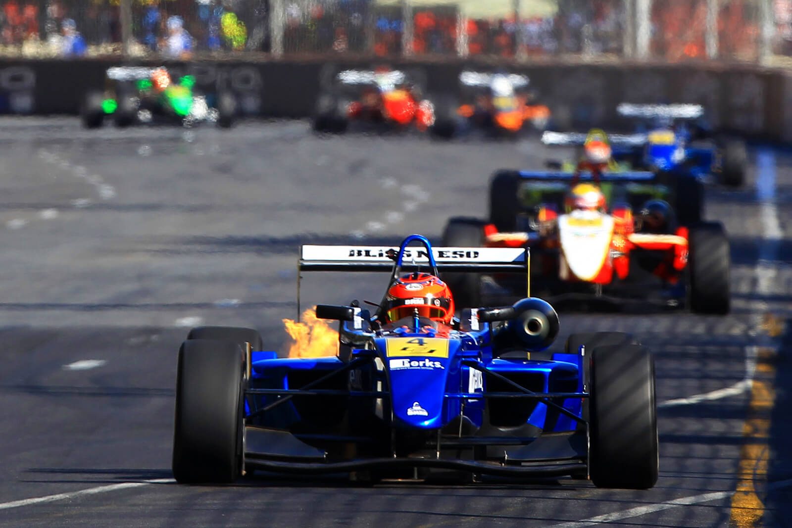 V8Event1Clipsal14-09100 (1)